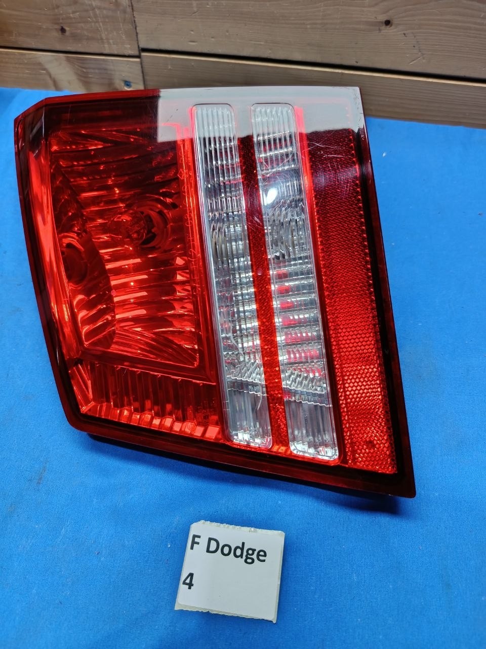 F Dodge 4 - Fanale posteriore stop interno destro Dodge Journey dal 2008