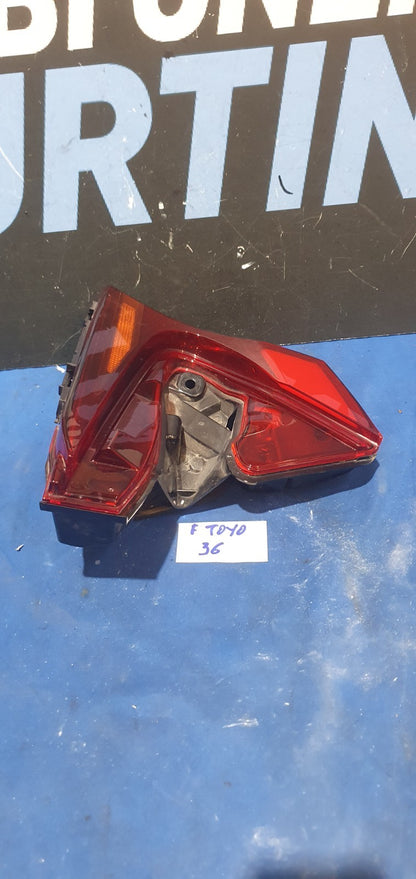 F Toyo 36 - Fanale posteriore interno destro Toyota C-HR CHR Led dal 2019 2023