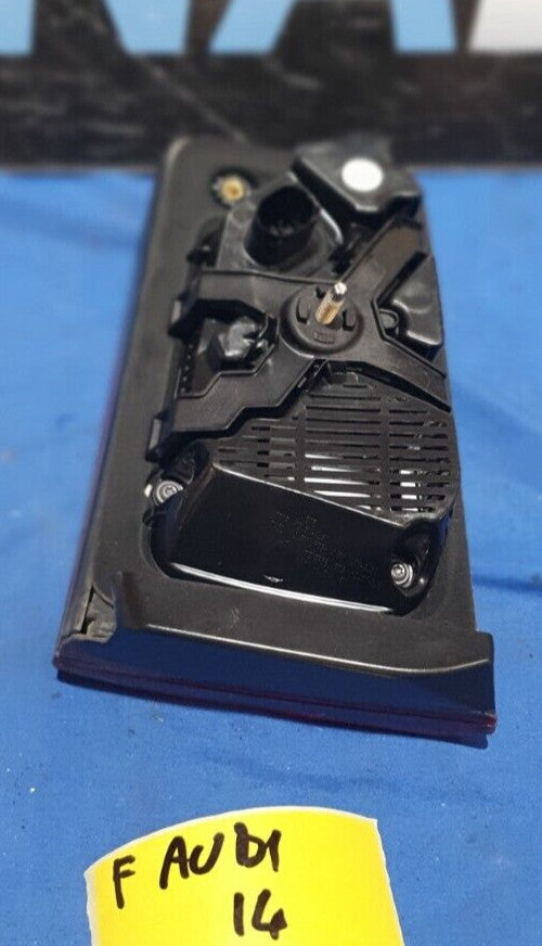 Fanale Posteriore Interno sinistro Audi a6 avant 2016