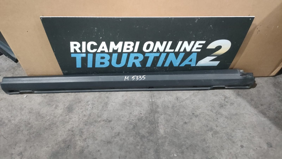 minigonna destra Range Rover Evoque 14-18 5335
