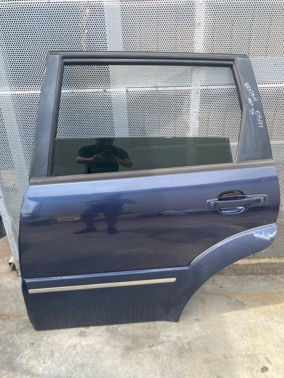 Porta posteriore sinistra Ssangyong Rexton dal 2006