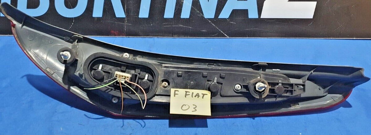 Fanale Posteriore sinistro Fiat Punto 2° serie 3 porte (scuro)