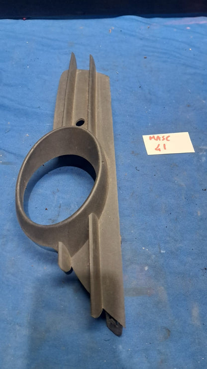 Masc 41 Mascherina cornice fendinebbia sinistra paraurti anteriore Opel corsa D
