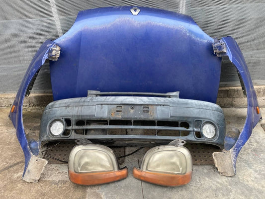 Muso completo musata Renault Kangoo 1.4 Bz dal 1997 parafanghi con difetto