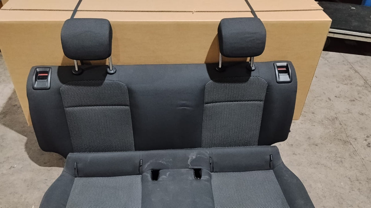 Tappezzeria Seat Mii 2011 in poi stoffa grigia scuro senza panelli con airbag