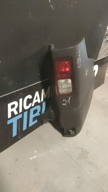 cantonale posteriore destro Opel Vivaro Renault trafic 2014 in poi can 21