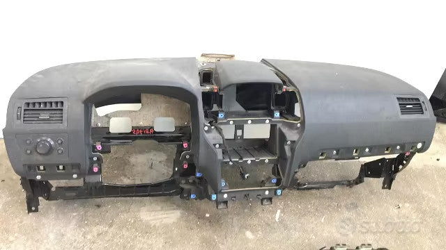 Cruscotto con moduli OPEL ZAFIRA  2005 2014