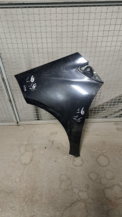 Par 16 Parafango anteriore sinistro Mercedes classe A 169 dal 2004 in poi