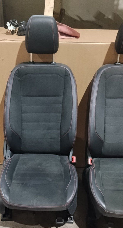 Tappezzeria Ford EcoSport 2017 in poi misto Pelle Alcantara senza pannelli