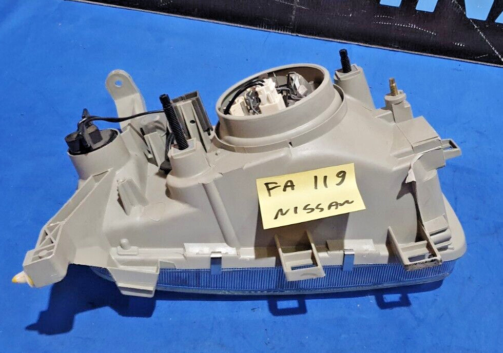 Fanale Anteriore FA 119 - Faro Nissan Micra 2° serie