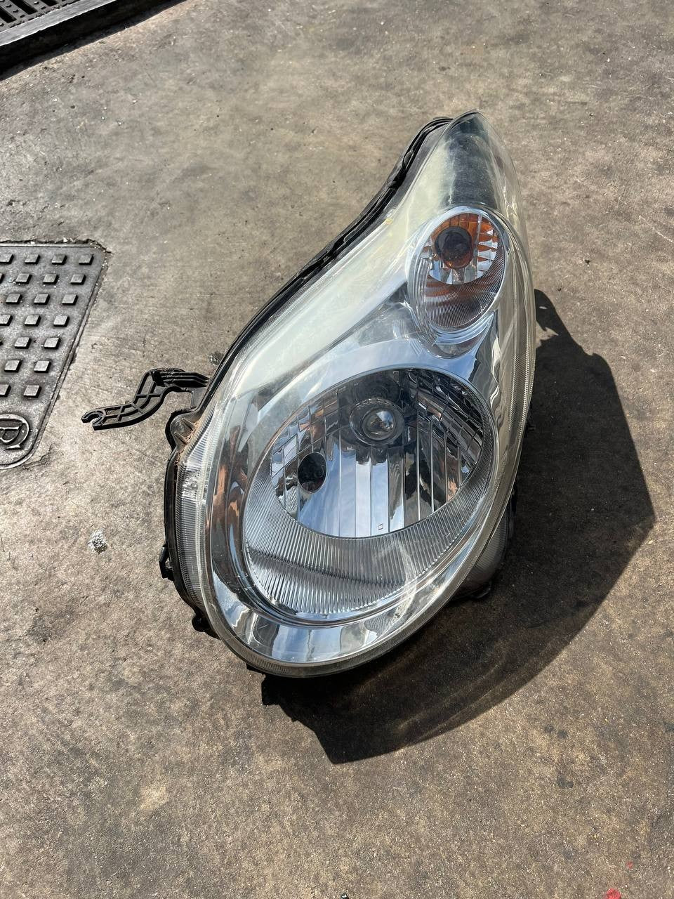 Muso completo musata Suzuki Alto  1.0Bz  2011 paraurti faro sinistro danneggiati