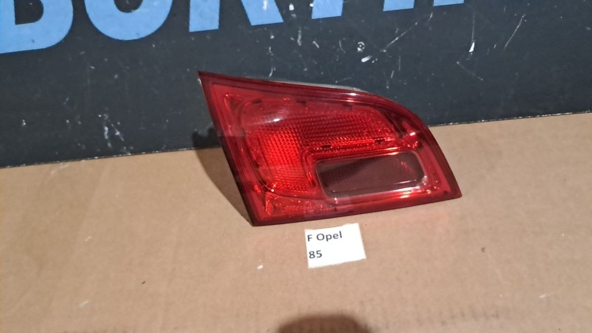 F opel 85 Fanale posteriore interno sinistro opel astra j  dal 2009