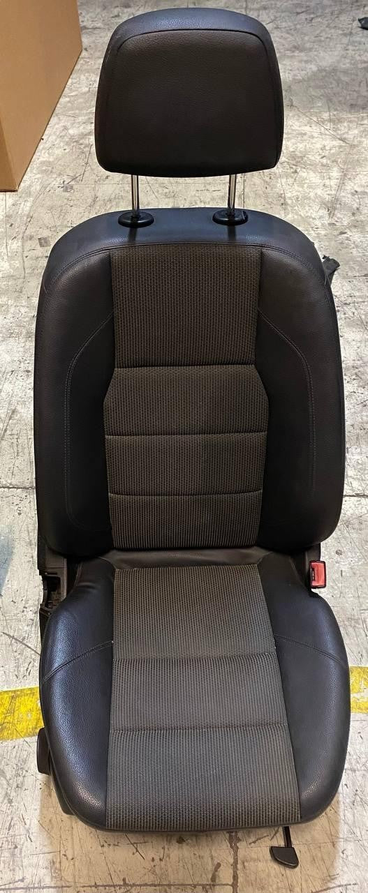 Tappezzeria Mercedes GLK Anno 2008