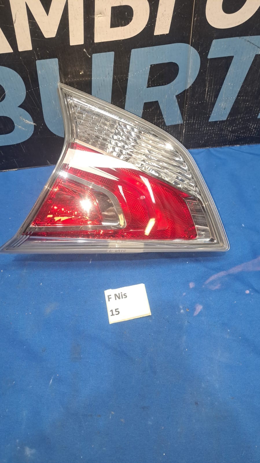 F Nis 15 Fanale stop posteriore interno destro Nissan X-trail dal 2014 in poi