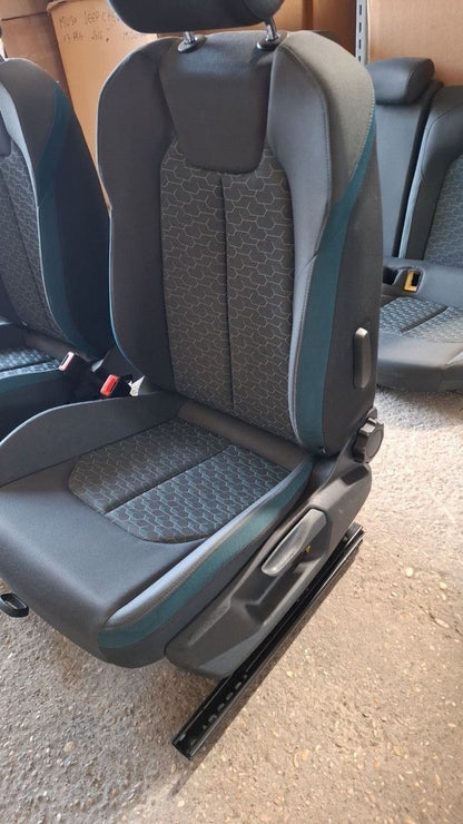 Tappezzeria in stoffa grigia e blu audi A1 senza airbag sedile 2020 in poi
