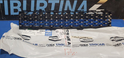 Masc N 17 - Mascherina griglia anteriore nuova commerciale Fiat 500 Lounge