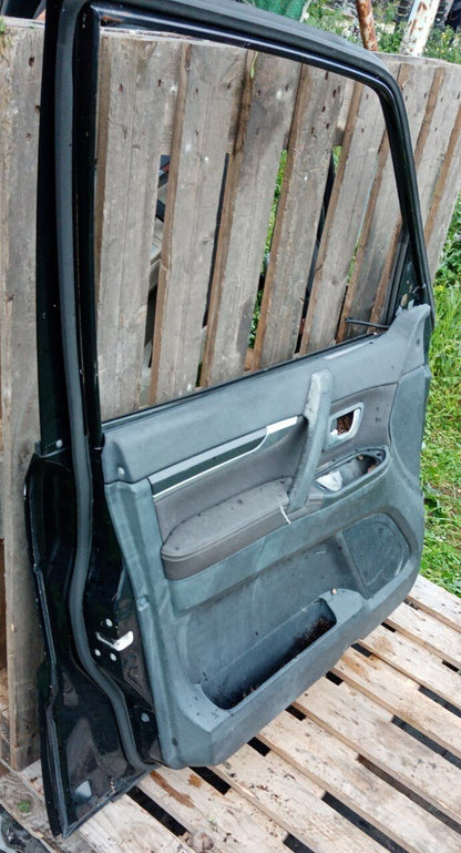 Portiera sportello anteriore sinistro Pajero 2006 in poi 5 porte Cod. Mit09
