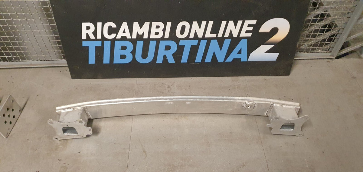 Traversa rinforzo paraurti  Posteriore Ford Focus berlina dal 2018