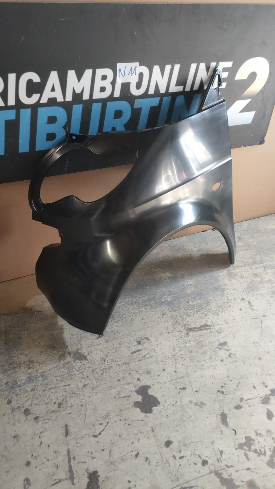 N11 -  parafango anteriore sinistro Smart 450 cabrio con foro dal 2002 al 2007