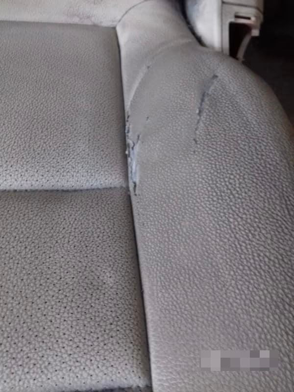 Tappezzeria Mercedes glk in pelle beige con strappo 2008 2015
