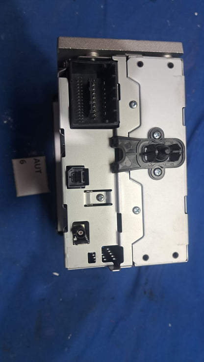Aut 6 Autoradio cd Opel Adam
