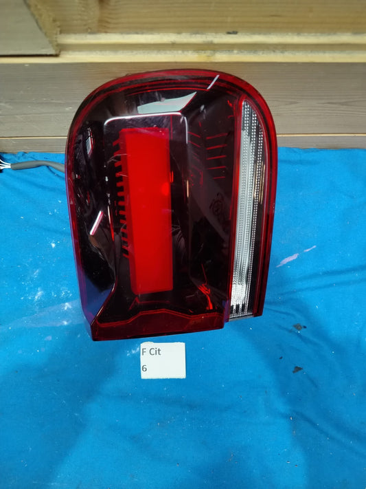F Cit 6 - Fanale posteriore stop interno sinistro Citroen C5 Aircross 9845247480