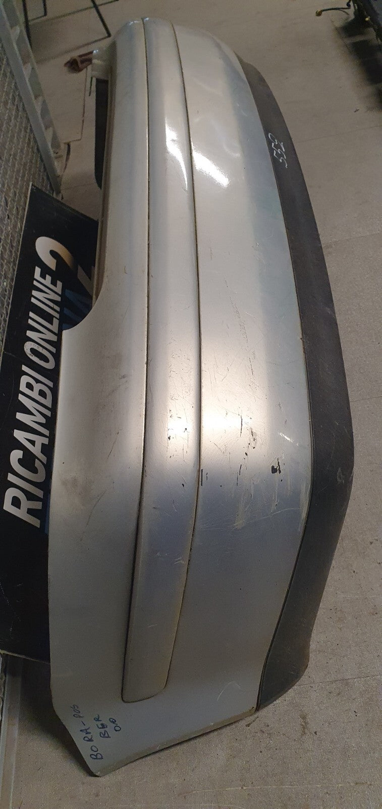 Par 562 - Paraurti posteriore  Volkswagen Bora berlina 2000