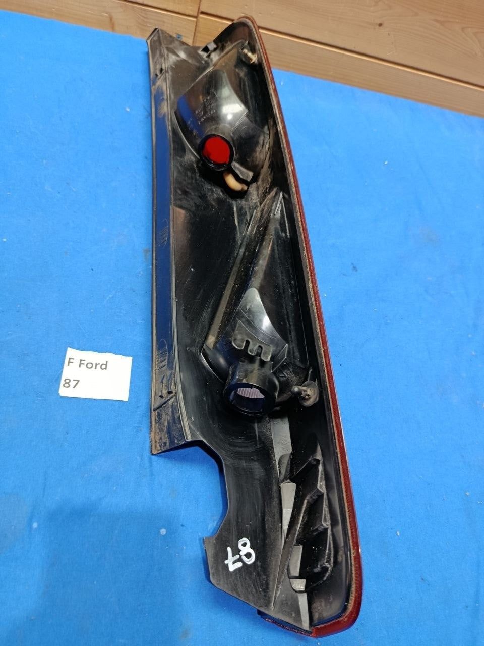 F Ford 87 - Fanale posteriore stop destro senza porta lampada Ford Focus Berlina