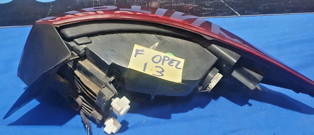 Fanale Posteriore sinistro Opel Astra berlina 4 porte