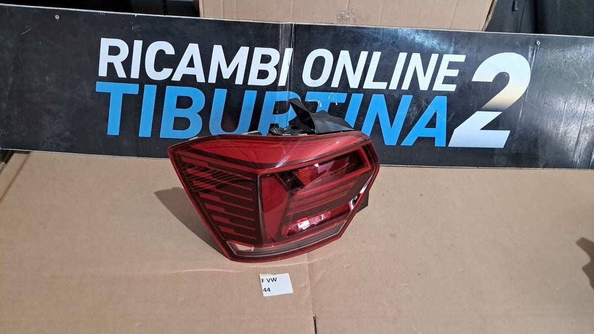 F vw 44 Fanale posteriore sinistro Volkswagen polo dal 2020
