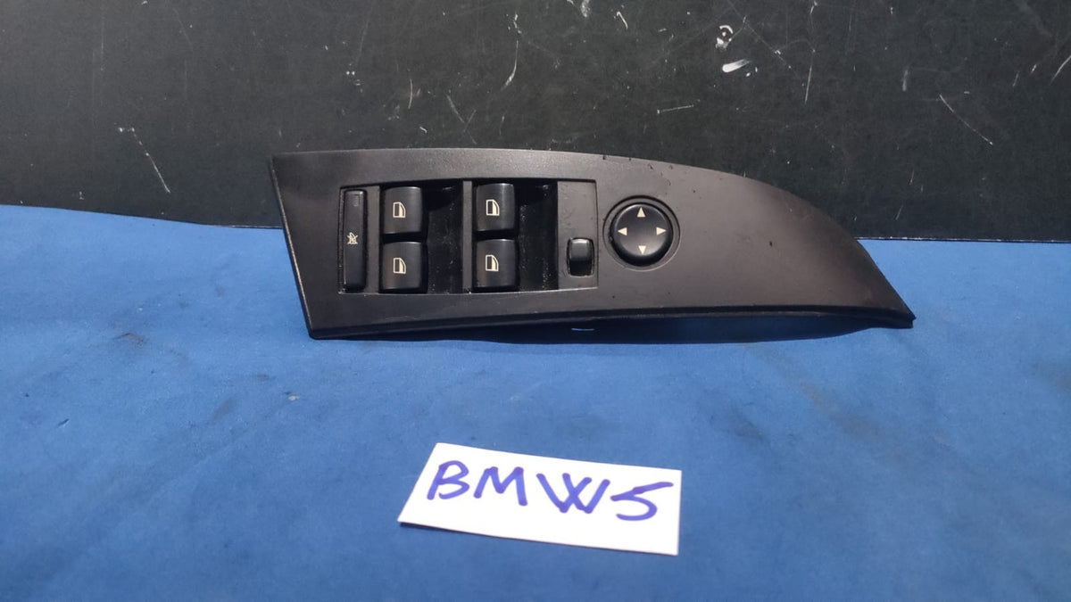 pulsantiera anteriore sinistra BMW serie 5  2005 2010   BMW 5