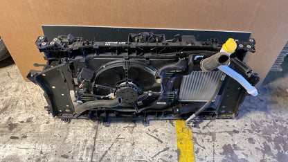 Calandra Rivestimento completo di radiatori e ventola Renault Captur 1.3 tce