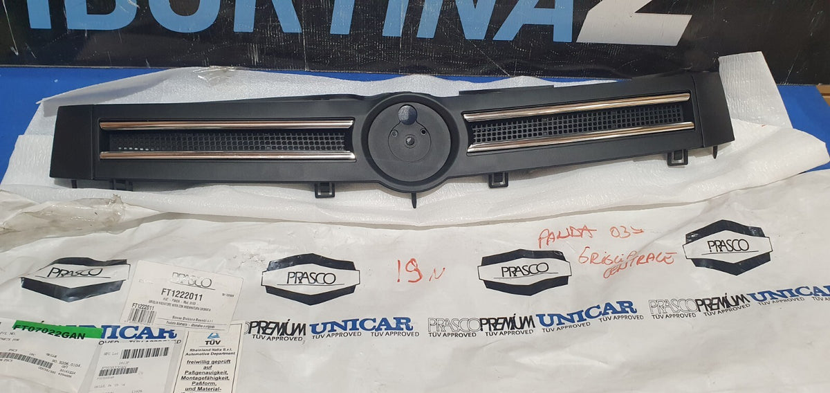 Masc N 19 - Mascherina griglia anteriore nuova commerciale Fiat Panda dal 2003