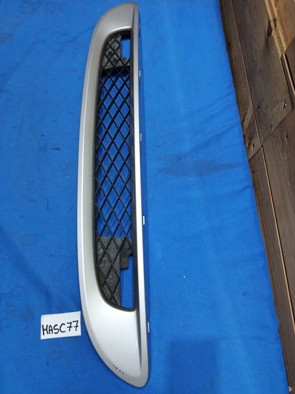 Masc 77 - Mascherina Griglia Paraurti Anteriore Smart Fortwo 451 2007 2014