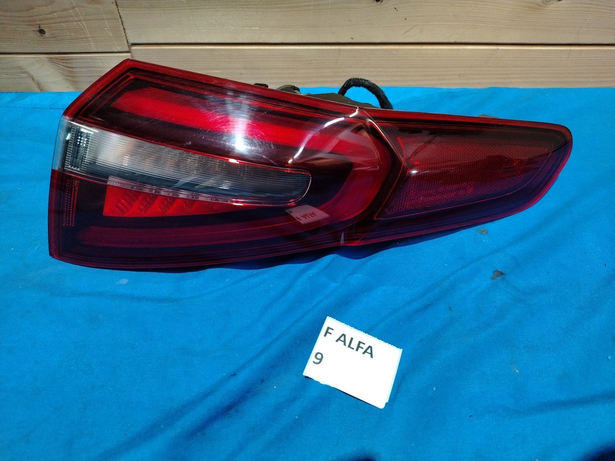 F Alfa 9 - Fanale Posteriore destro Alfa Romeo Stelvio 2017 in poi