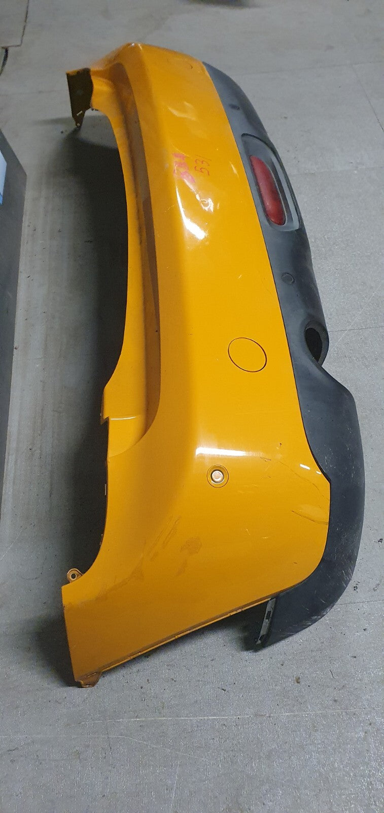 paraurti posteriore Mini 5P dal 2016 con sensori parcheggio