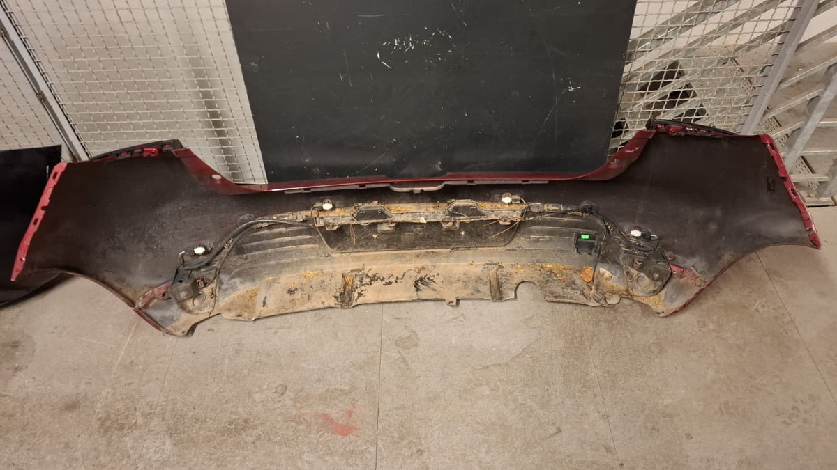 Paraurti posteriore Renault clio cod 850225639r anno 2015 Par 242