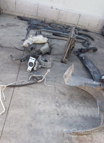 Muso musata completa Nissan Micra K12 1.2 benzina 2007