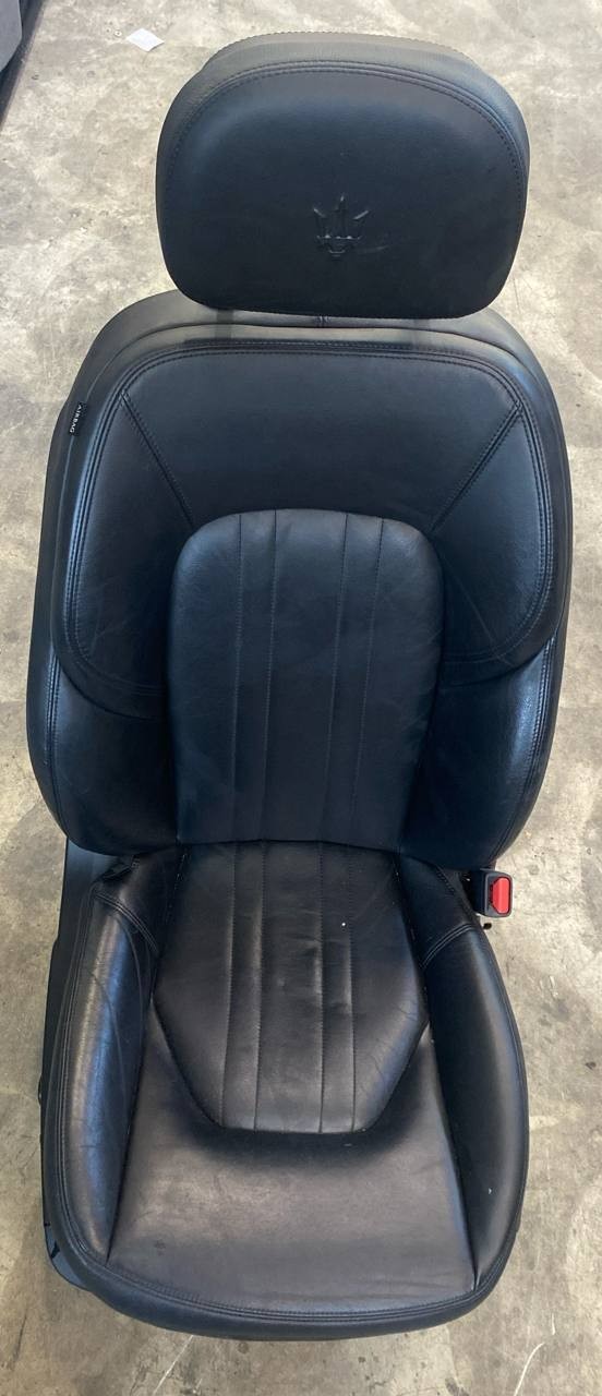 Tappezzeria Maserati levante in pelle con airbag sedile