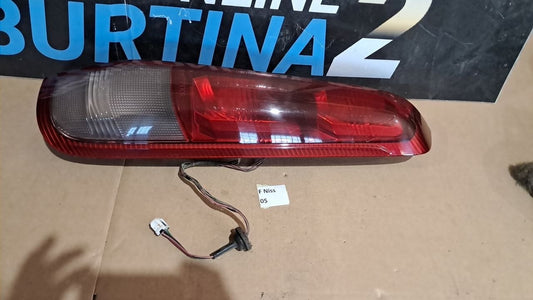 F Niss 05 Fanale posteriore destro Nissan x.trail