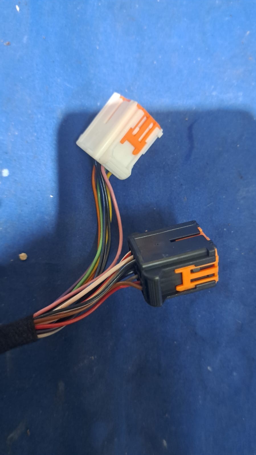 Spe Peu 25 Specchietto esterno sinistro Peugeot 3008 5008 anno dal 2016 17 pin