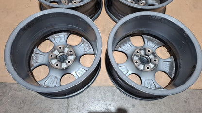 57 cerchi in lega jeep Renegade R16 cerchi originali cod 735577528 7,5x16 et40