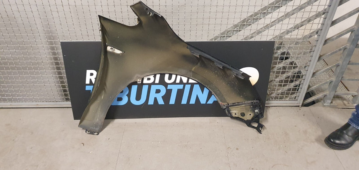 Parafango Anteriore Opel Astra J sinistro