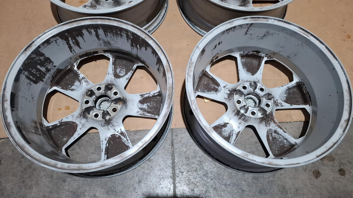 47bis cerchi in lega opel mokka R18 cerchi originali cod 95181597 18x7j et38