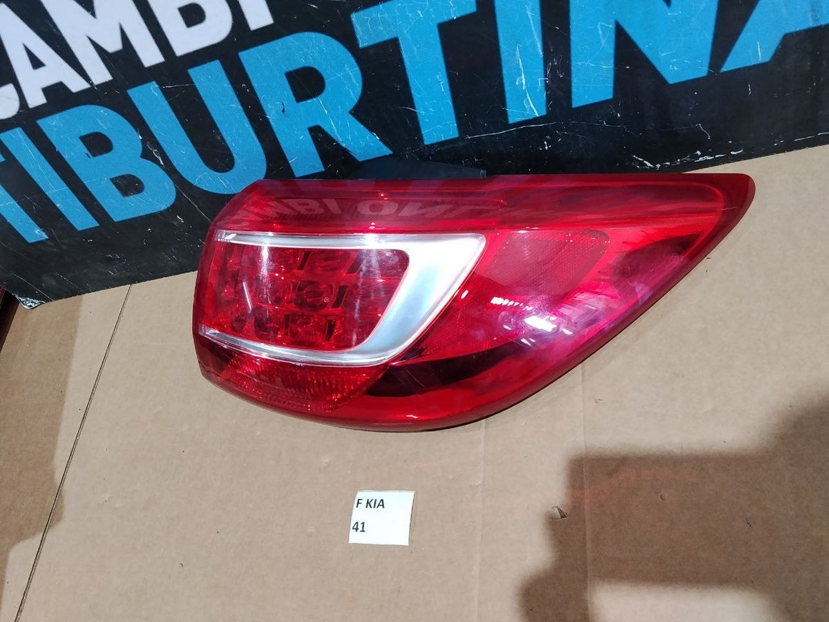 F Kia 41 - Fanale posteriore stop Kia Sportage 2010 2014 esterno destro