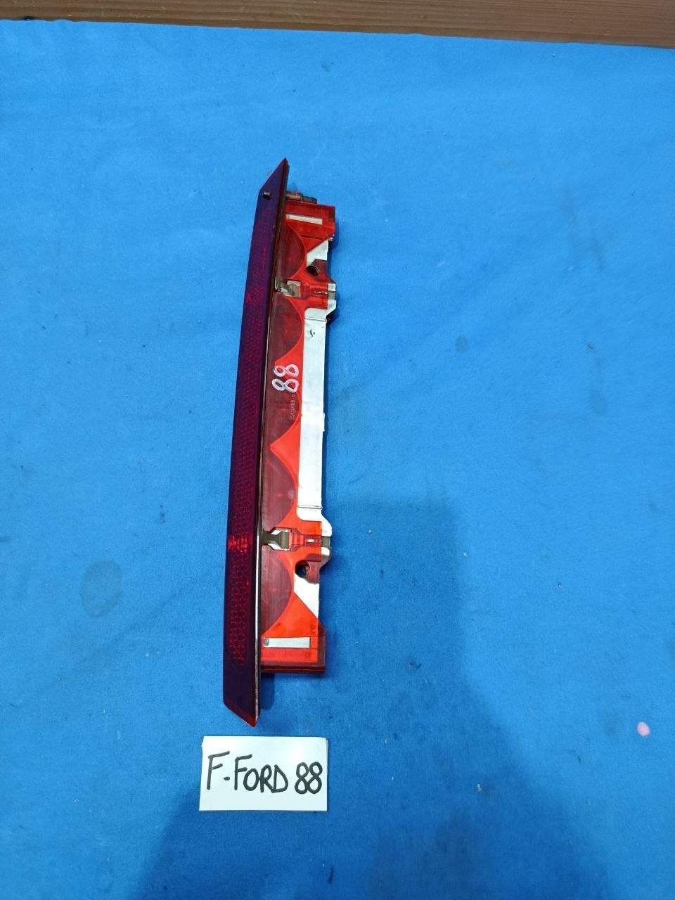 F Ford 88 - Fanale terzo stop posteriore Ford C Max dal 2010