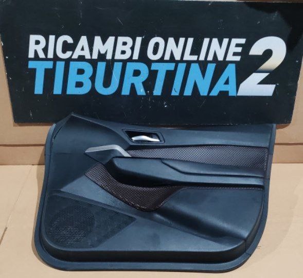 P5016 pannello porta anteriore destro Toyota CHR  c-hr 2018