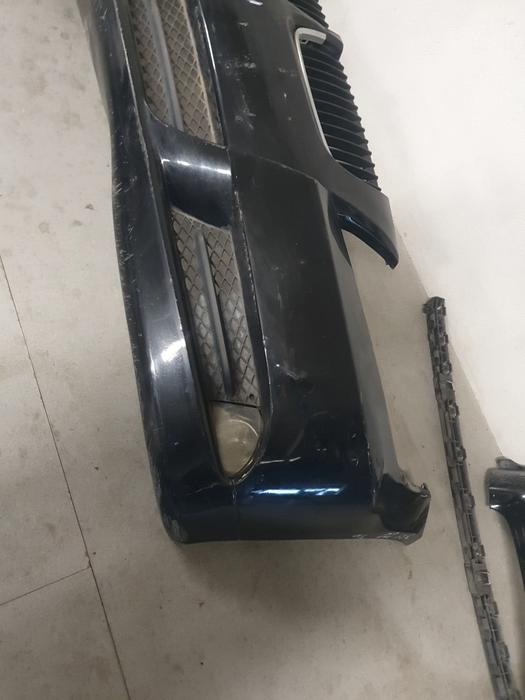 paraurti anteriore BMW Serie 3 E90 E91 2005 2008  94