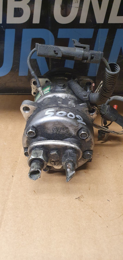Compressore aria condizionata  Renault Master 2.3 D ausiliario ssb