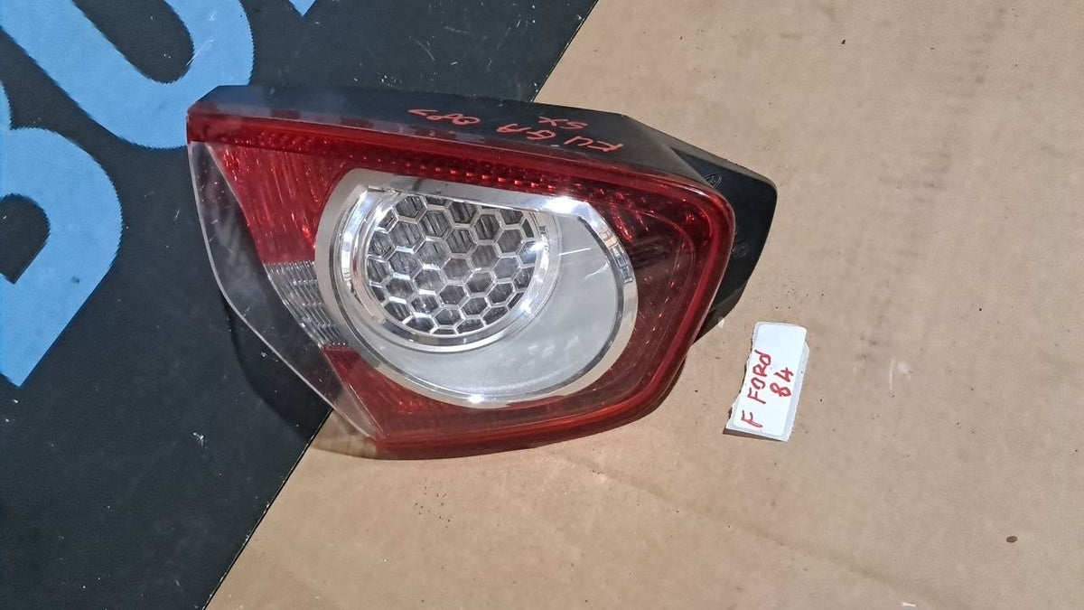 F ford 84 Fanale posteriore interno sinistro ford kuga dal 2008